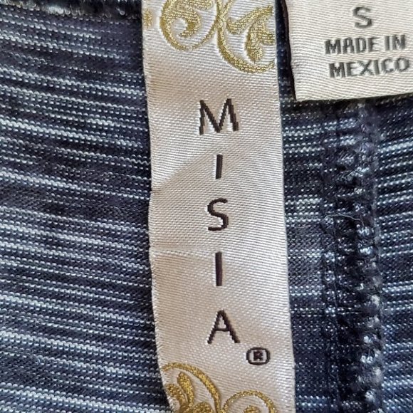 Misia Black White Drop Shoulder Back Button Detail Top Size S - Picture 10 of 12